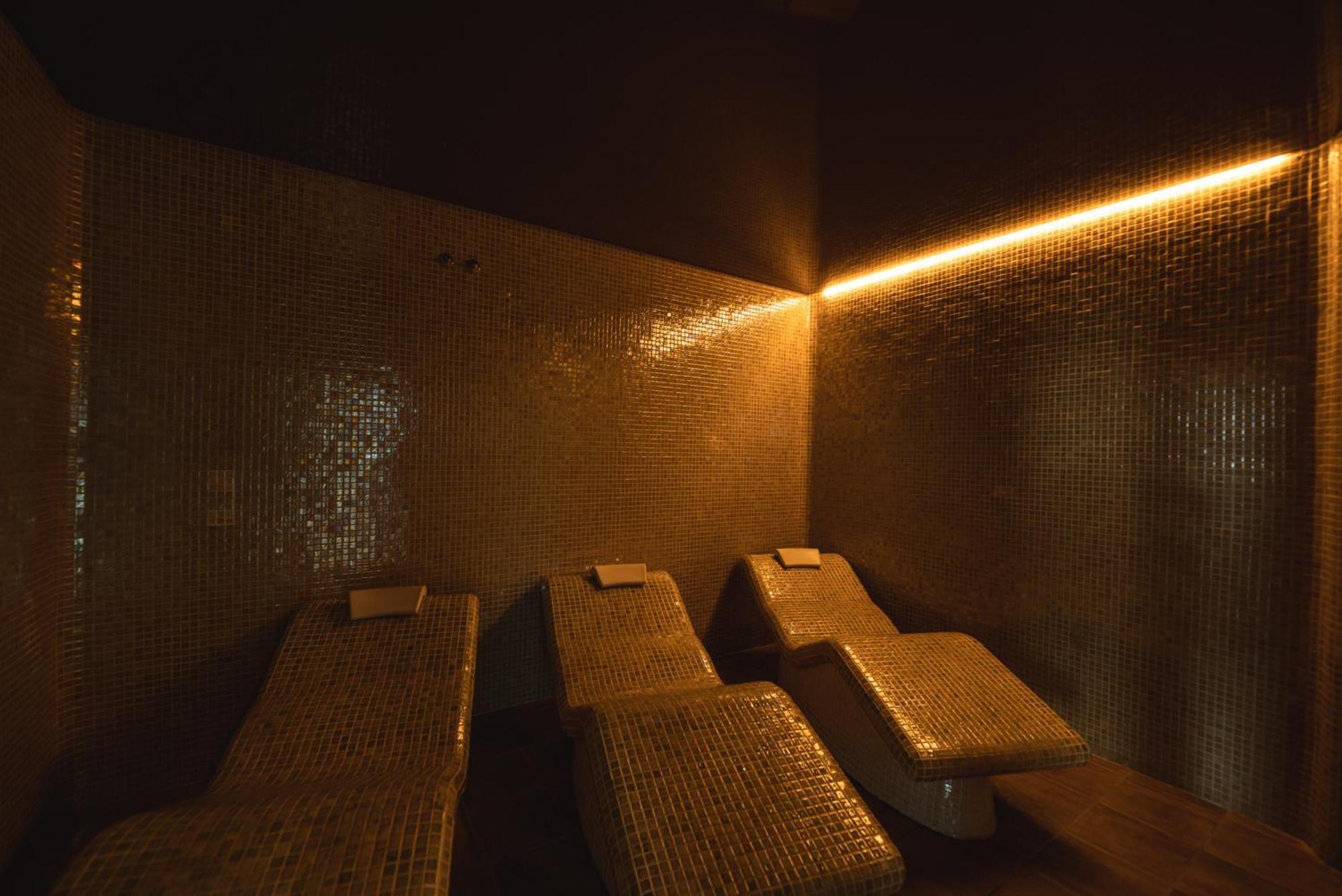 Hotel Mas Sola Santa Coloma De Farners Dış mekan fotoğraf