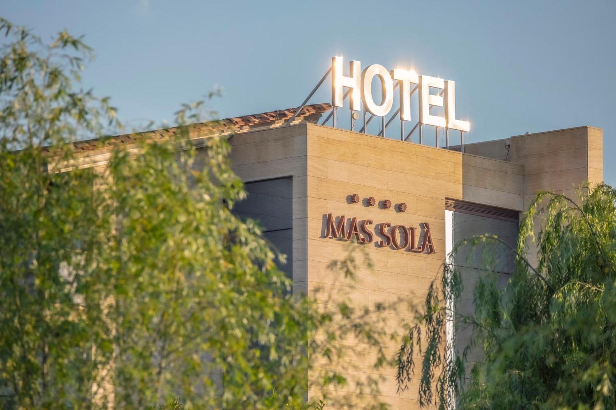 Hotel Mas Sola Santa Coloma De Farners Dış mekan fotoğraf